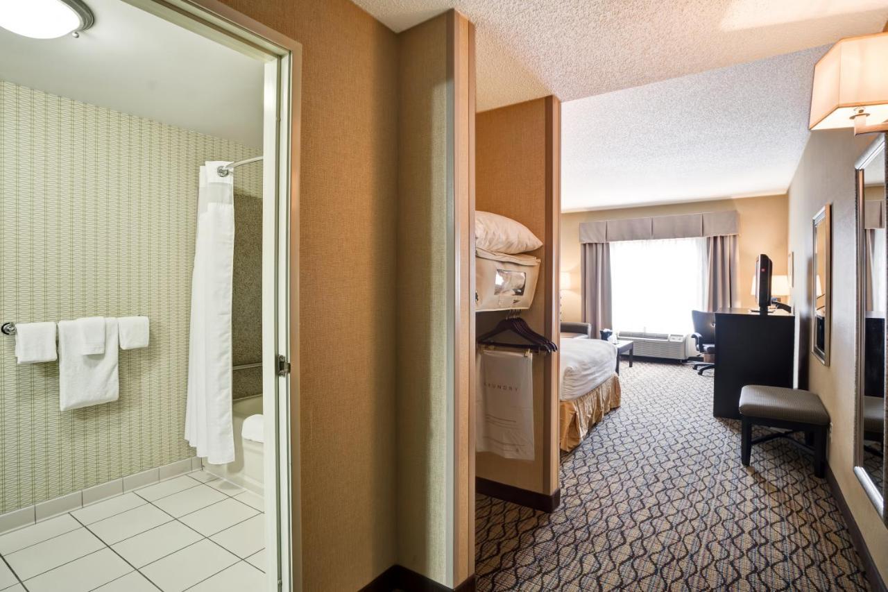 Holiday Inn Express Hotel & Suites Christiansburg By Ihg Extérieur photo