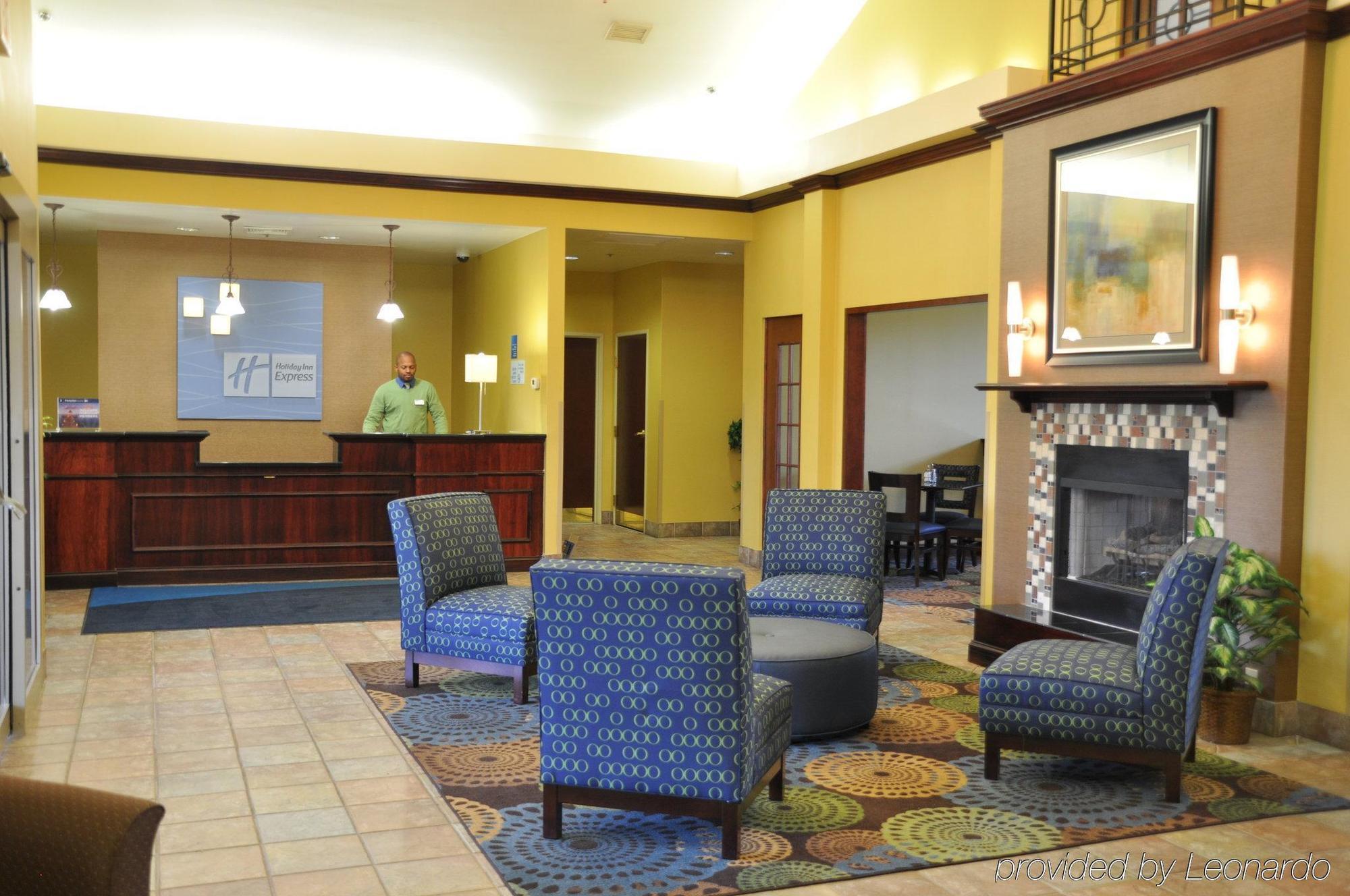 Holiday Inn Express Hotel & Suites Christiansburg By Ihg Intérieur photo